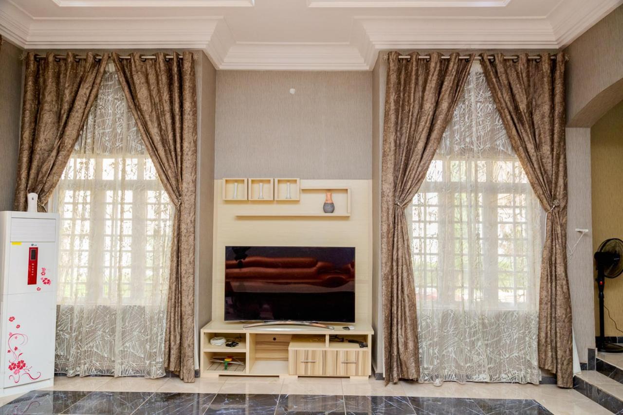 Akingston Residence Ibadan Extérieur photo