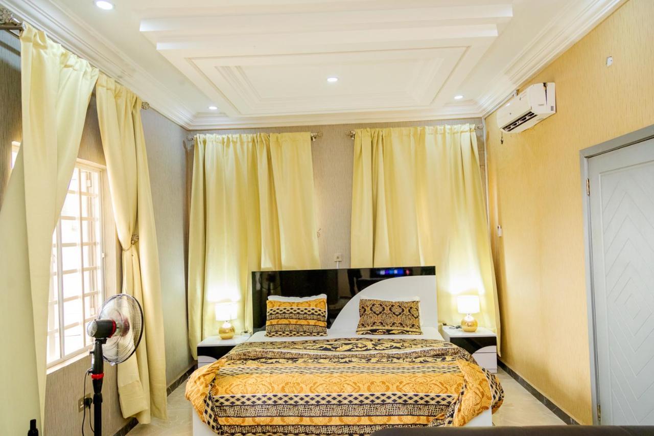Akingston Residence Ibadan Extérieur photo