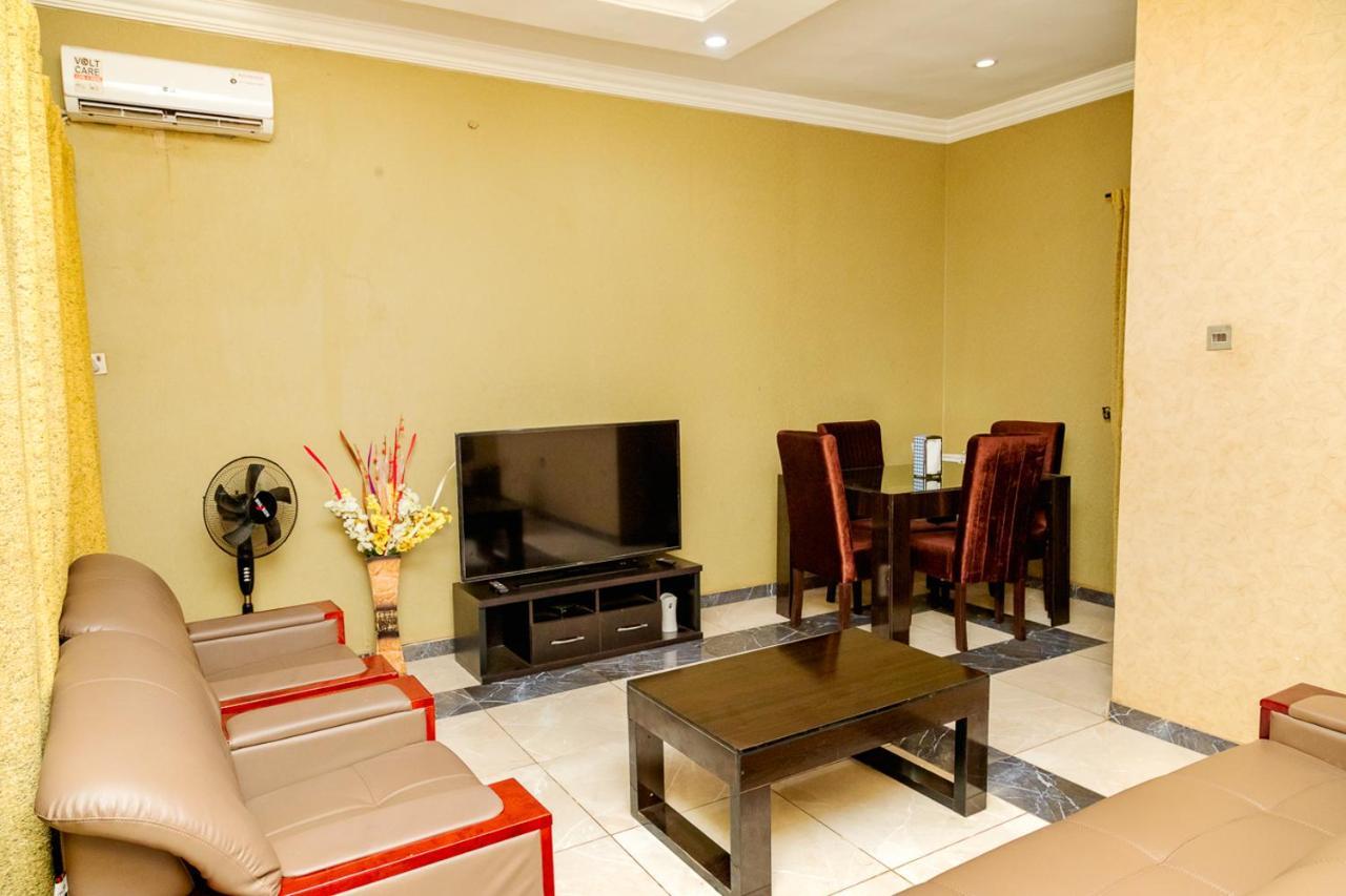 Akingston Residence Ibadan Extérieur photo