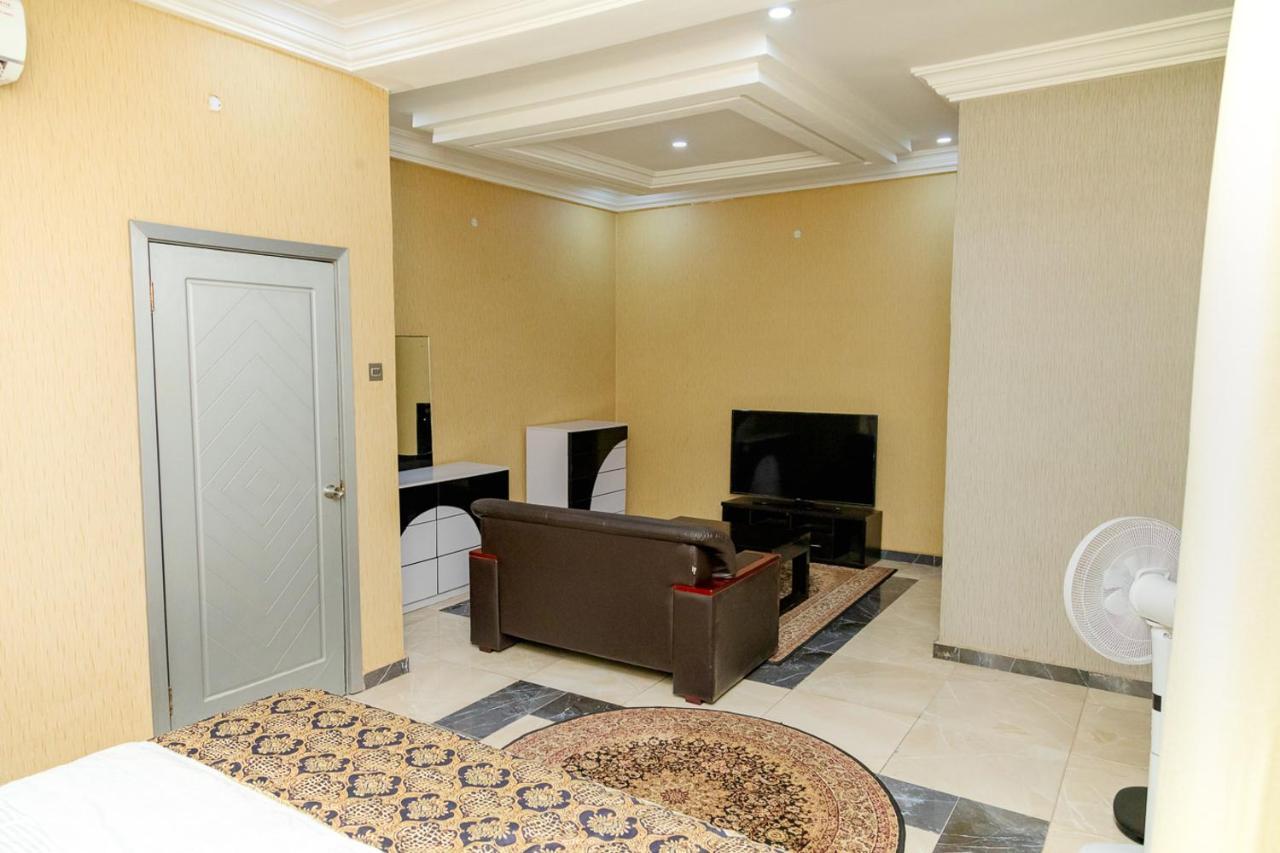 Akingston Residence Ibadan Extérieur photo
