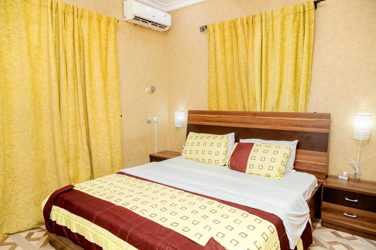 Akingston Residence Ibadan Extérieur photo