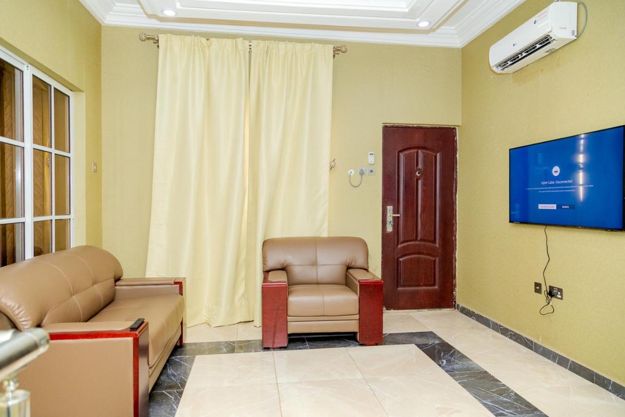 Akingston Residence Ibadan Extérieur photo
