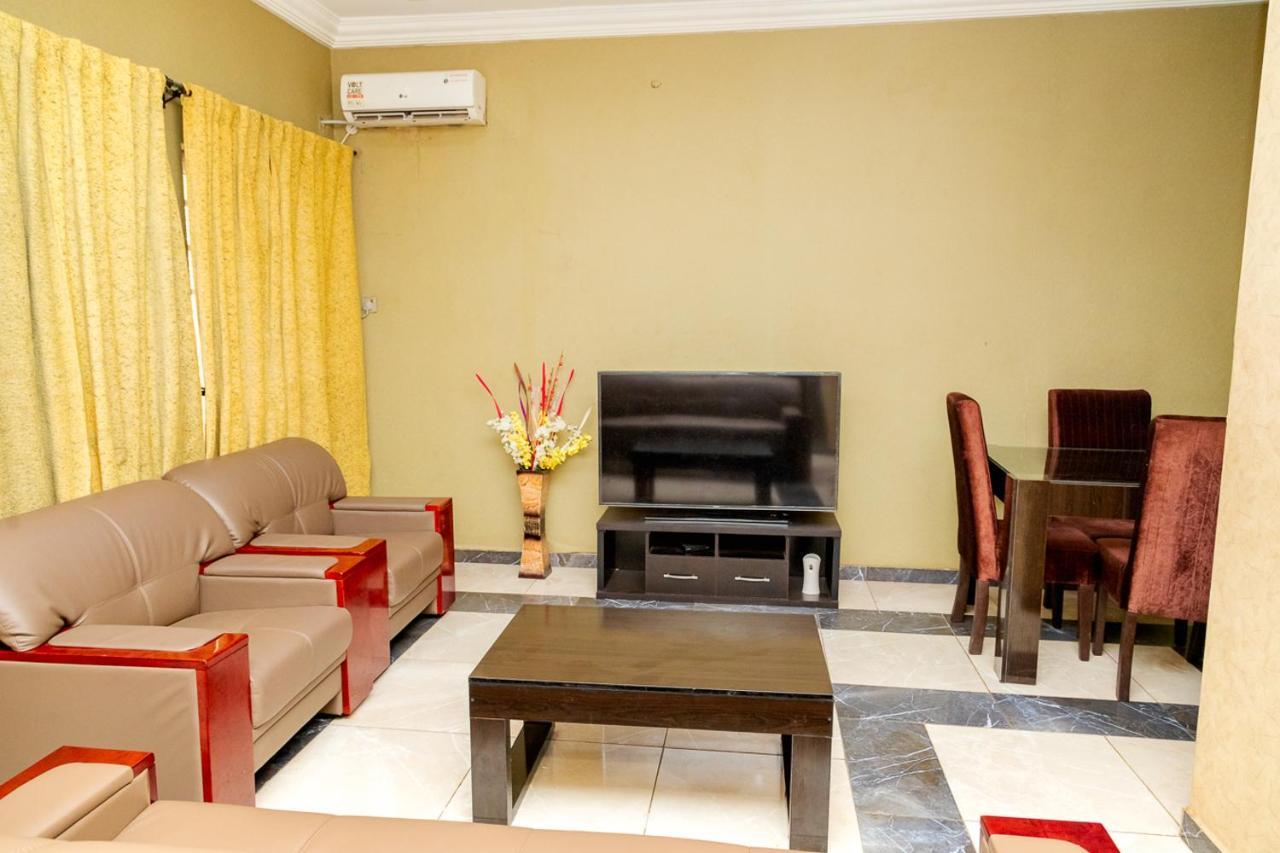 Akingston Residence Ibadan Extérieur photo