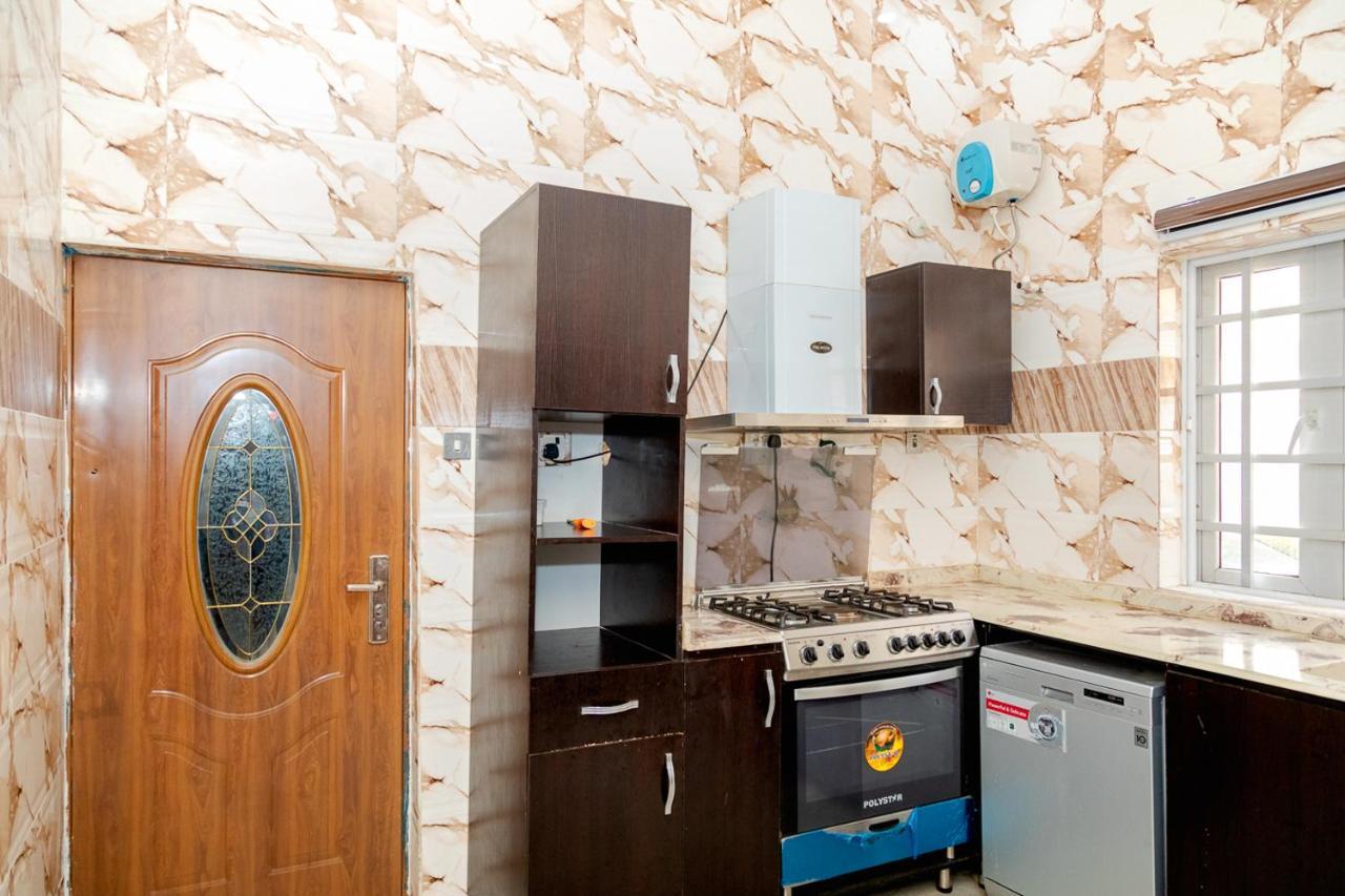 Akingston Residence Ibadan Extérieur photo