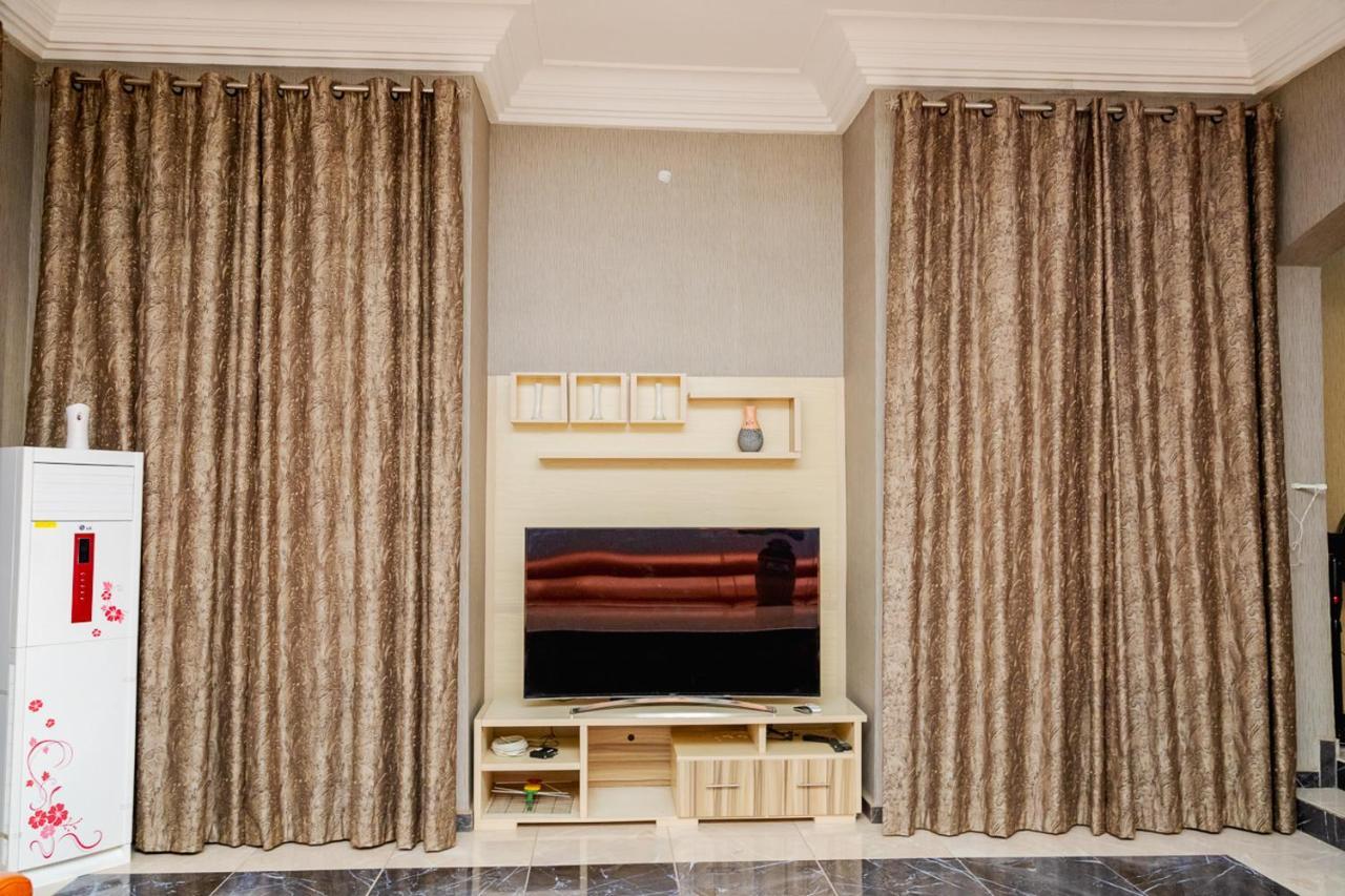 Akingston Residence Ibadan Extérieur photo