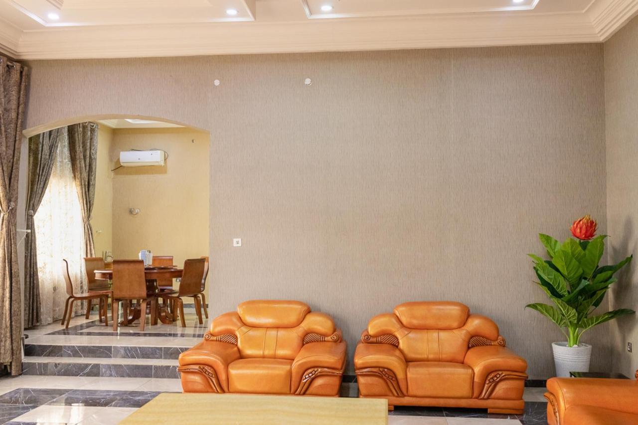 Akingston Residence Ibadan Extérieur photo