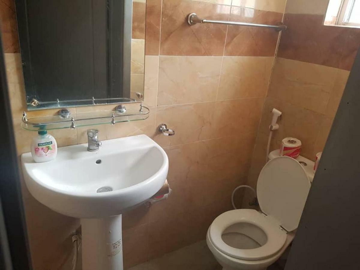 Akingston Residence Ibadan Extérieur photo